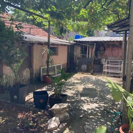 Guest House Apartment *